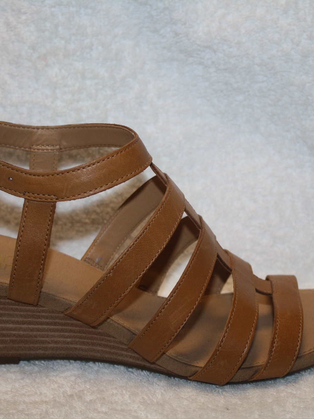 Franco Sarto T-strap Wedge